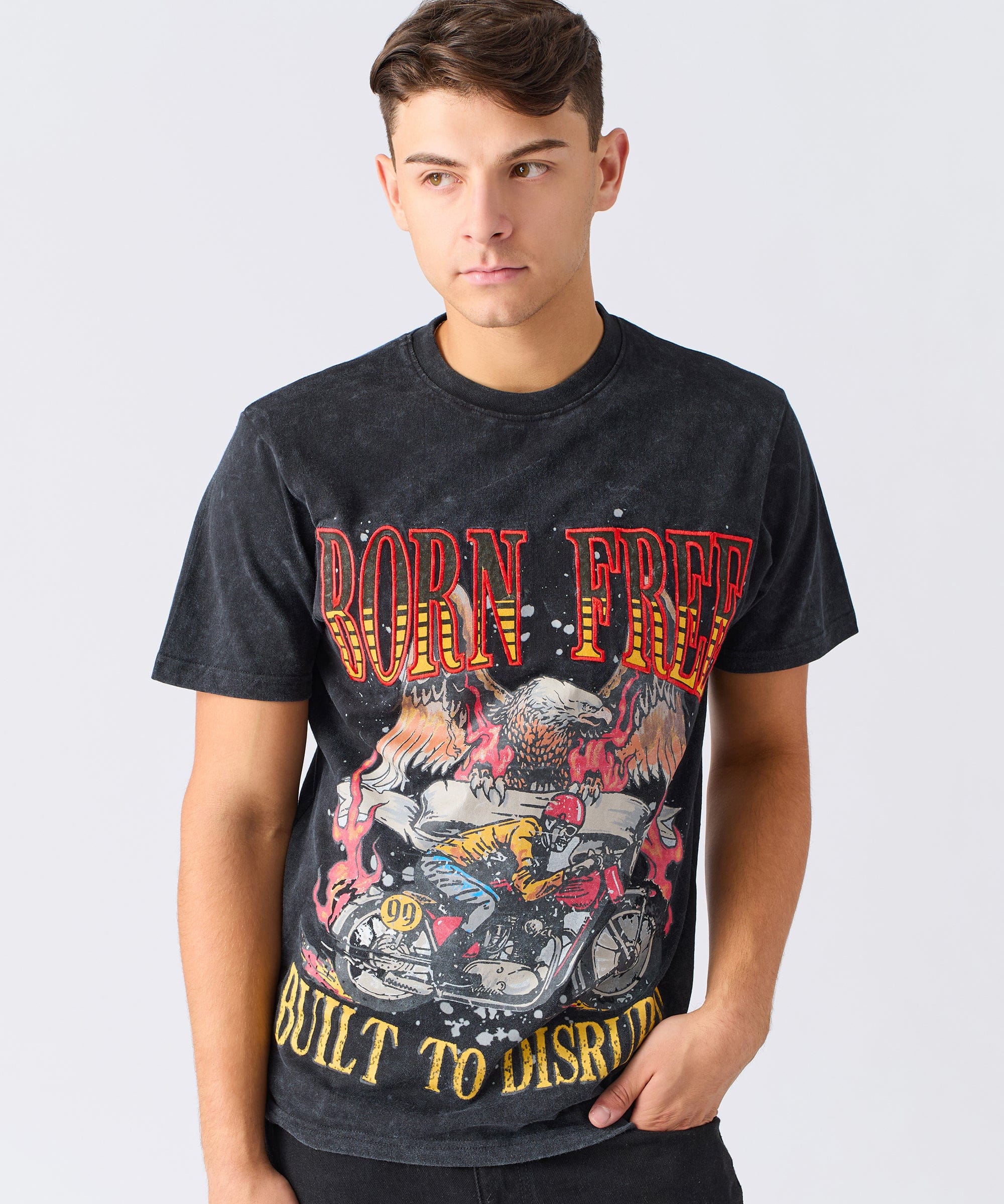 Born Free Applique Graphic Short Sleeve Tee - Charcoal