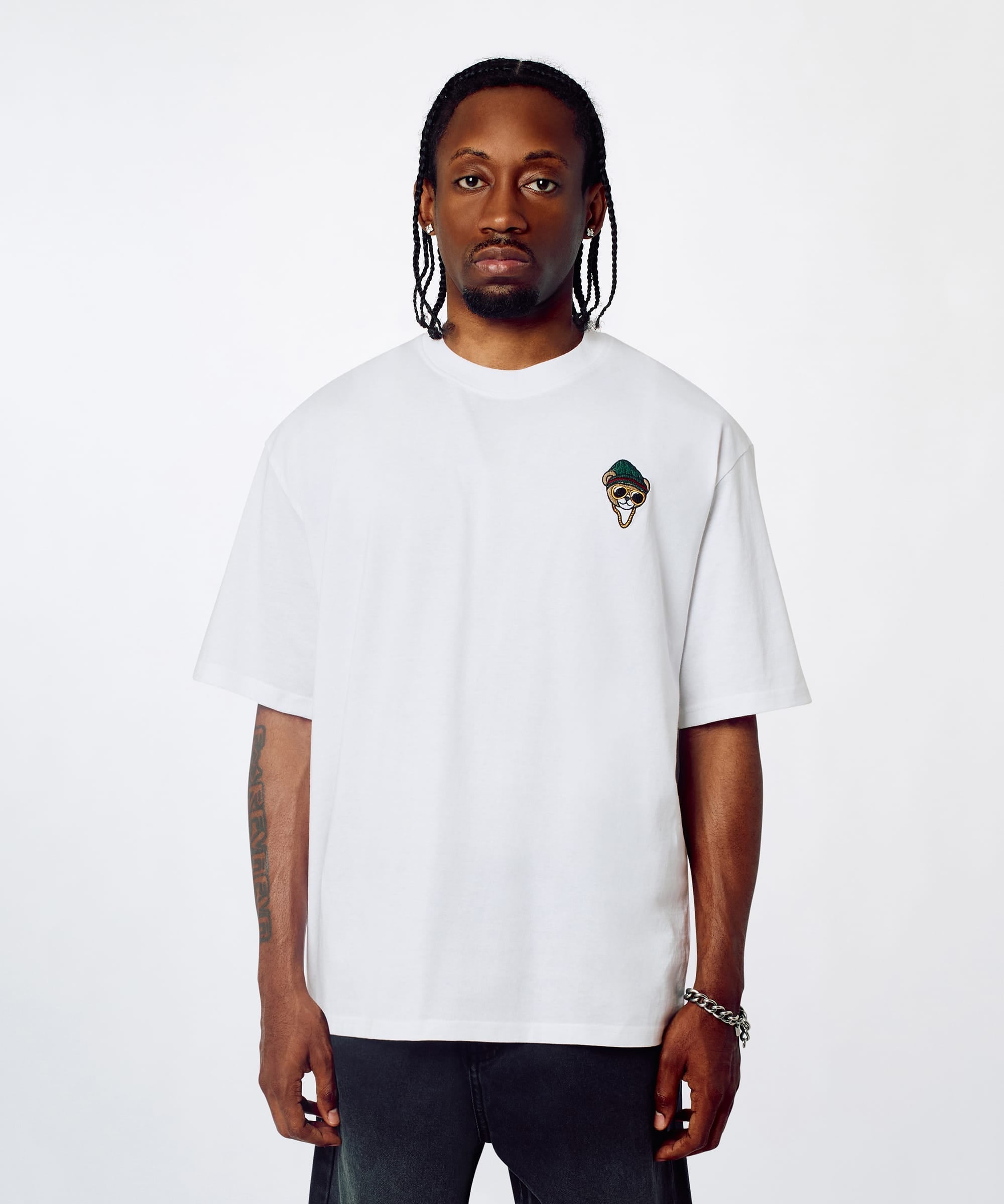 Chest Hit Embroidered Short Sleeve Tee - White