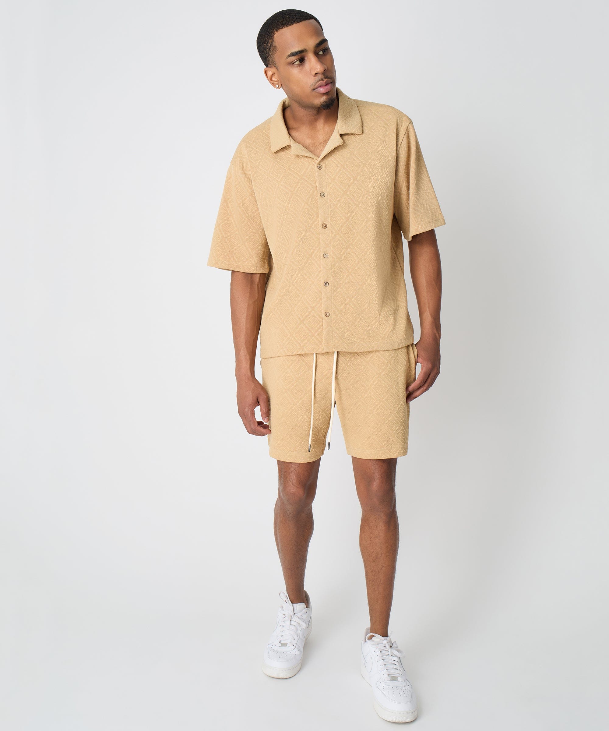 Diamond Pattern Textured Knit Button-Down Shirt - Taupe